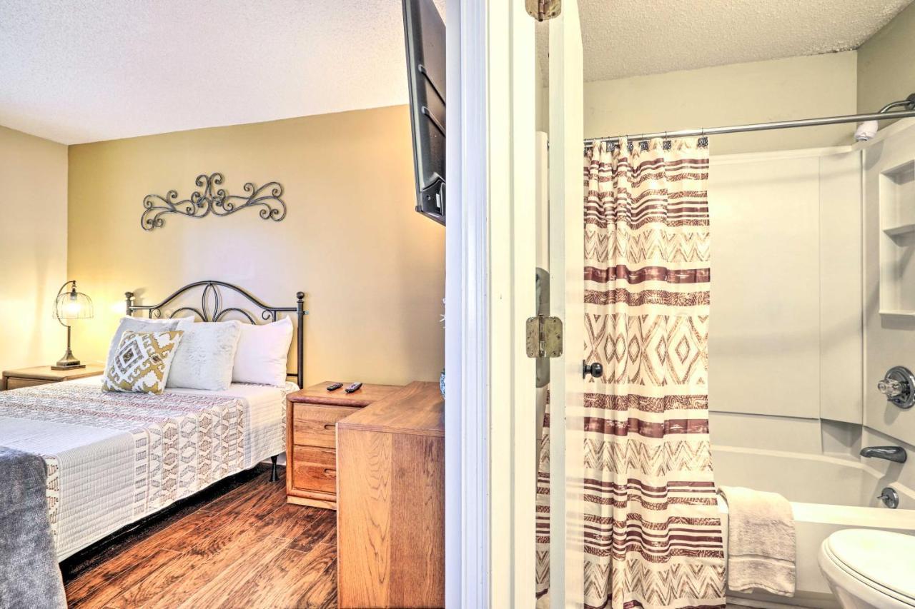 Gatlinburg Condo With Pool, Hot Tub, And Mtn Views! Exterior photo